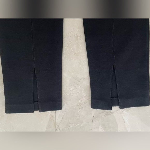 St John Knits Pants Size 8 Black Color Side Pockets Side Zipper Caviar Knit - Picture 4 of 9